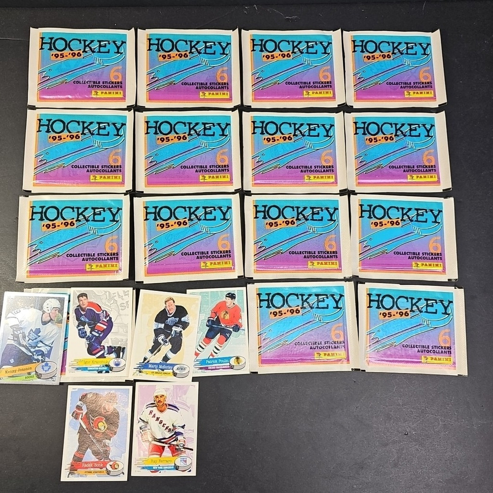15 Packs of 95-96 Panini Hockey Stickers 14 Sealed 1 Open
